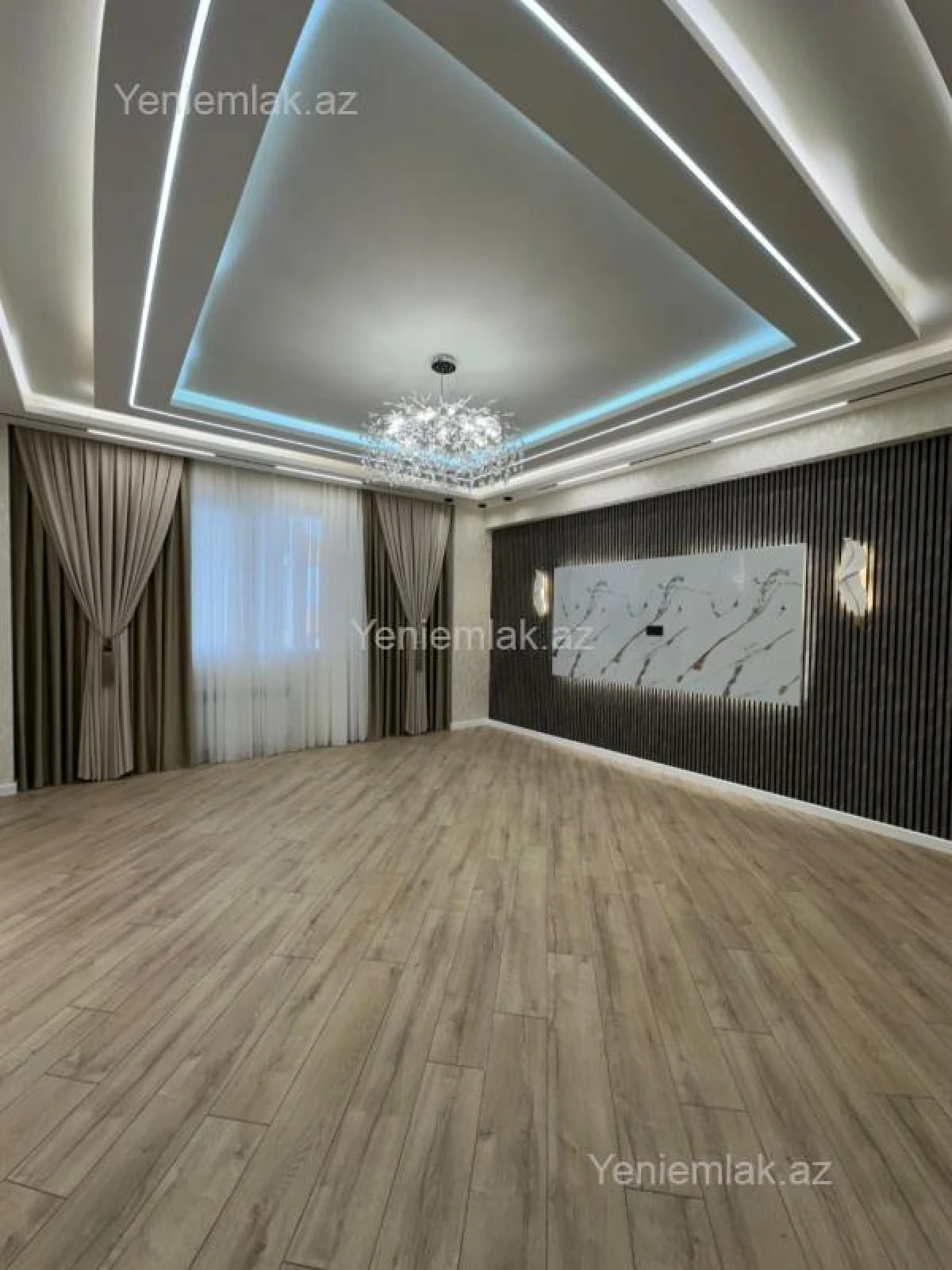 Satılır 3 otaqlı yeni tikili 135 m²