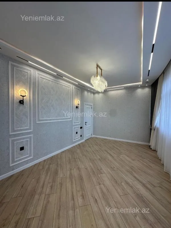 Satılır 3 otaqlı yeni tikili 135 m²