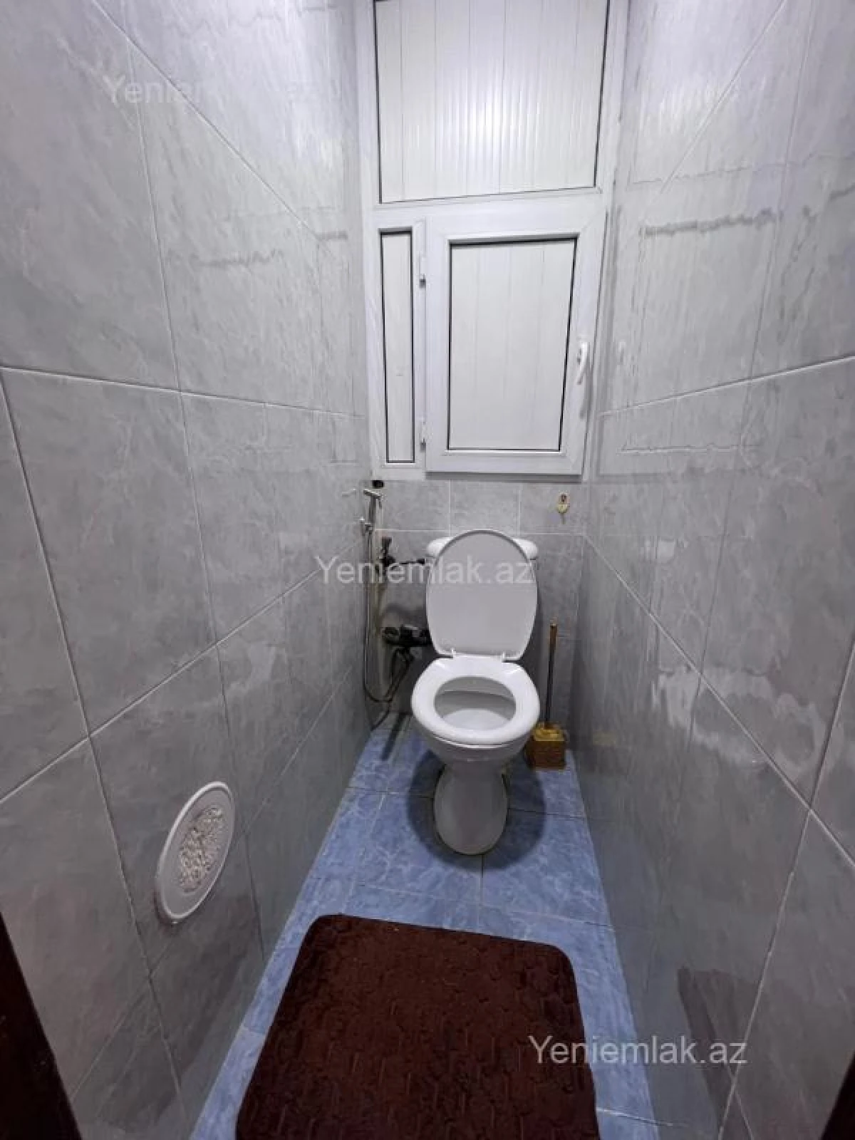 Satılır 4 otaqlı köhnə tikili 110 m²