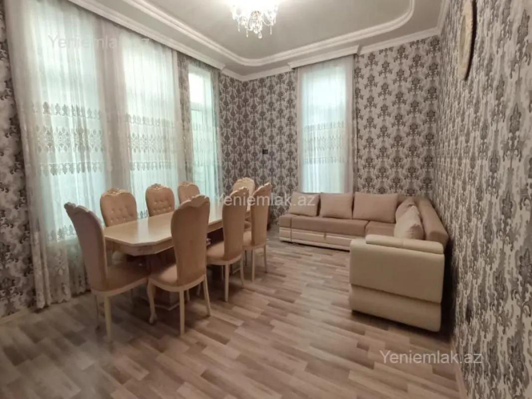 Satılır 5 otaqlı həyət evi 147 m²