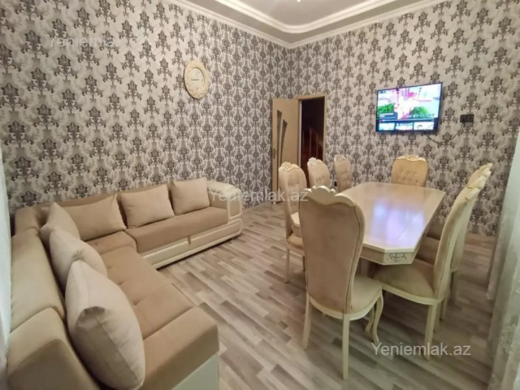 Satılır 5 otaqlı həyət evi 147 m²