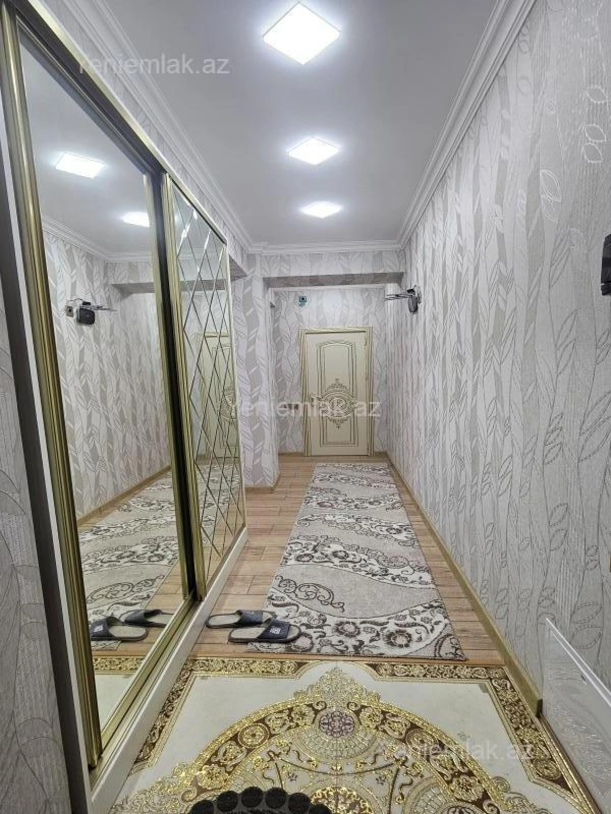 Satılır 2 otaqlı yeni tikili 59 m²