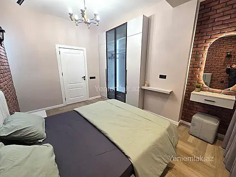 Satılır 3 otaqlı yeni tikili 85 m²