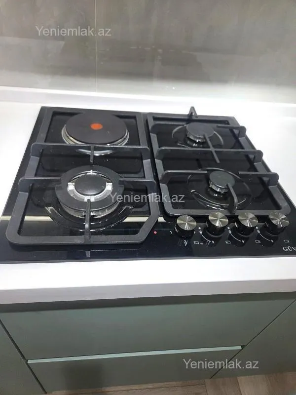 Satılır 3 otaqlı yeni tikili 85 m²