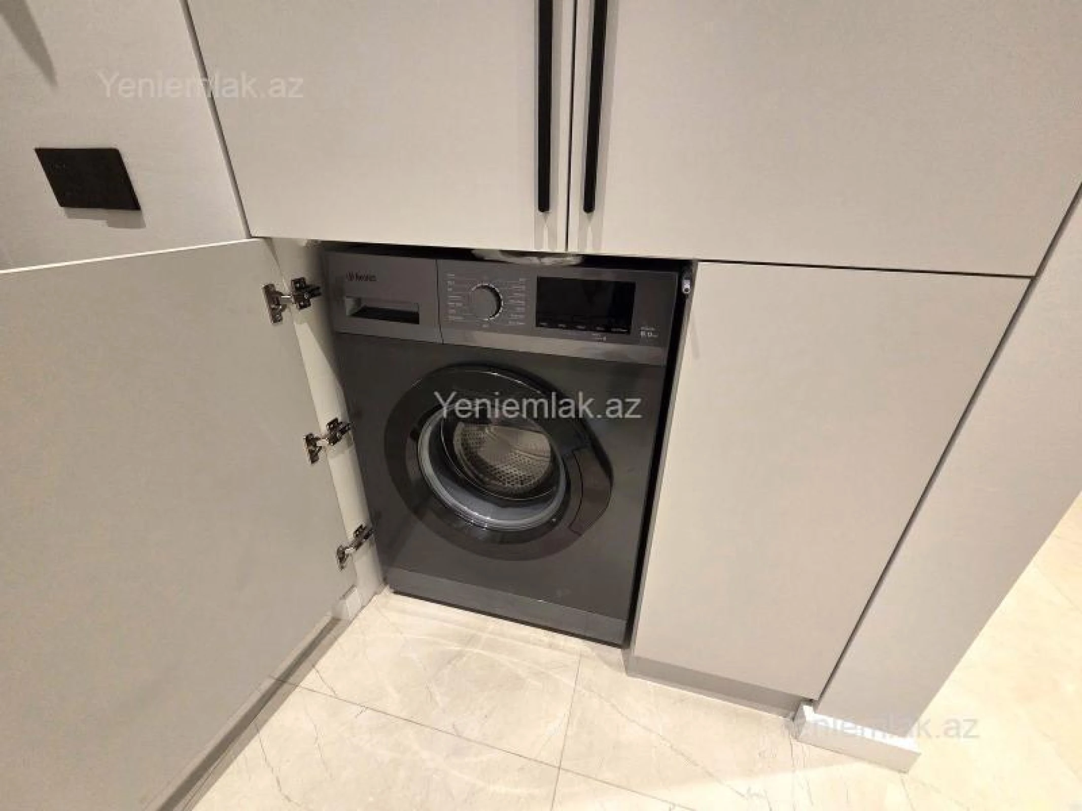 Satılır 3 otaqlı yeni tikili 85 m²