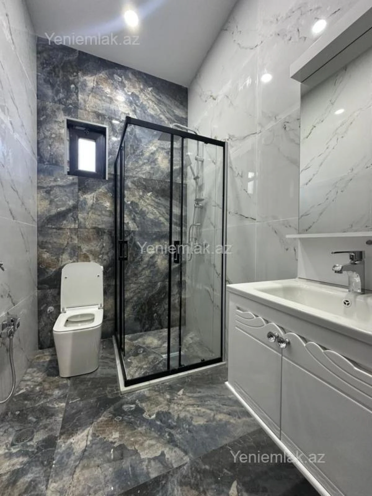 Satılır 4 otaqlı həyət evi 150 m²