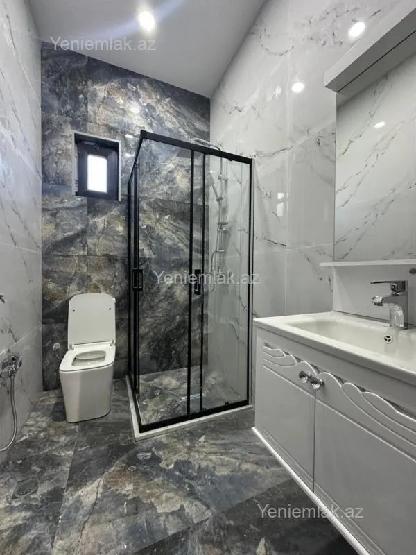 Satılır 4 otaqlı həyət evi 150 m²