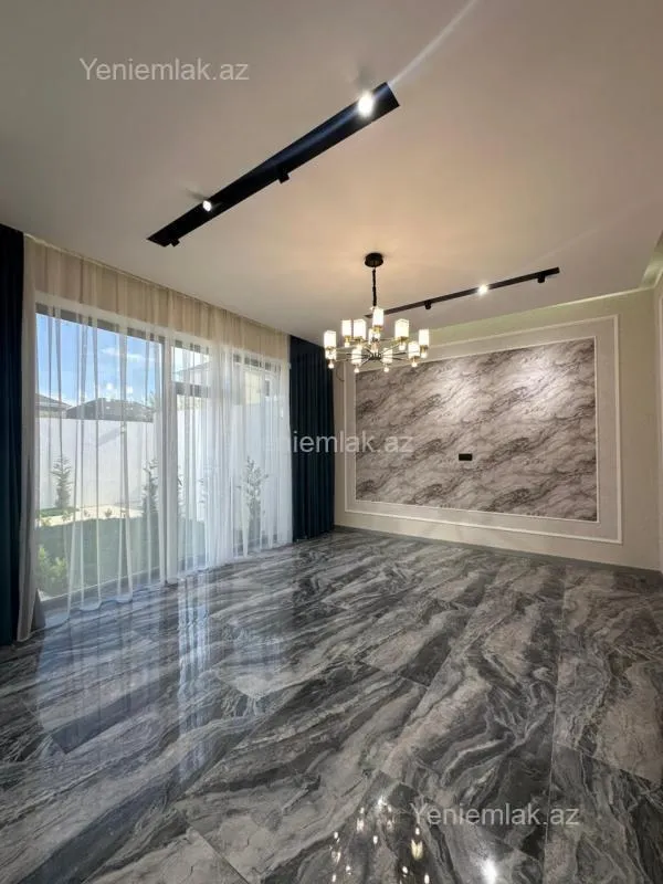 Satılır 4 otaqlı həyət evi 150 m²
