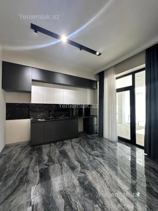 Satılır 4 otaqlı həyət evi 150 m²