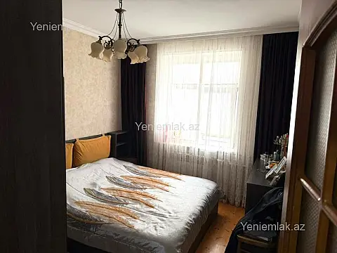 Satılır 3 otaqlı köhnə tikili 85 m²