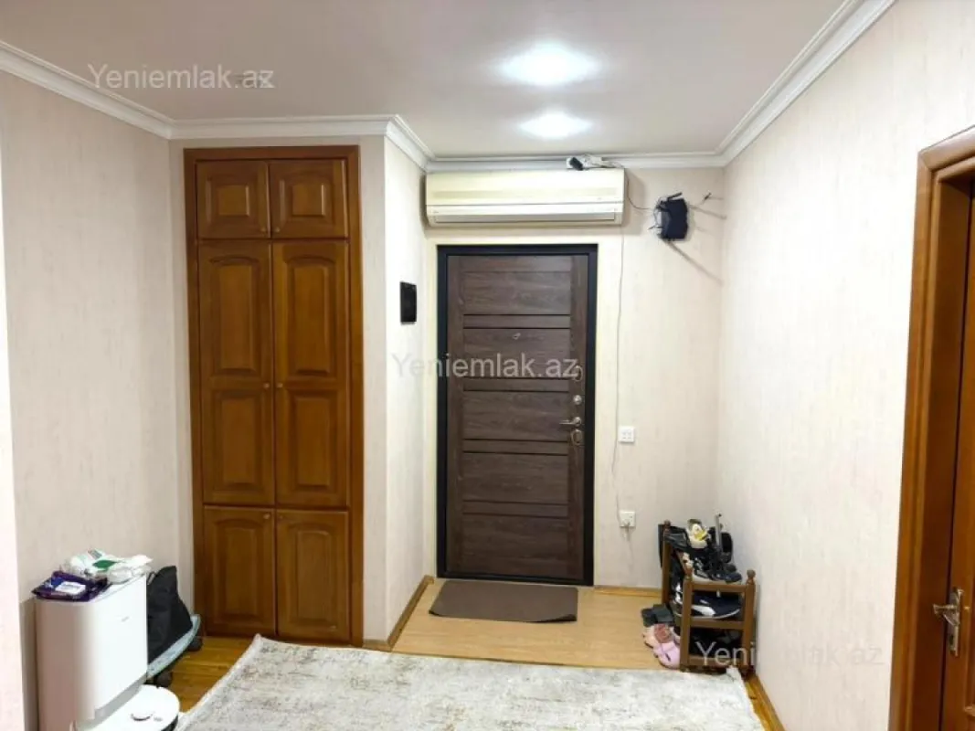 Satılır 3 otaqlı köhnə tikili 85 m²