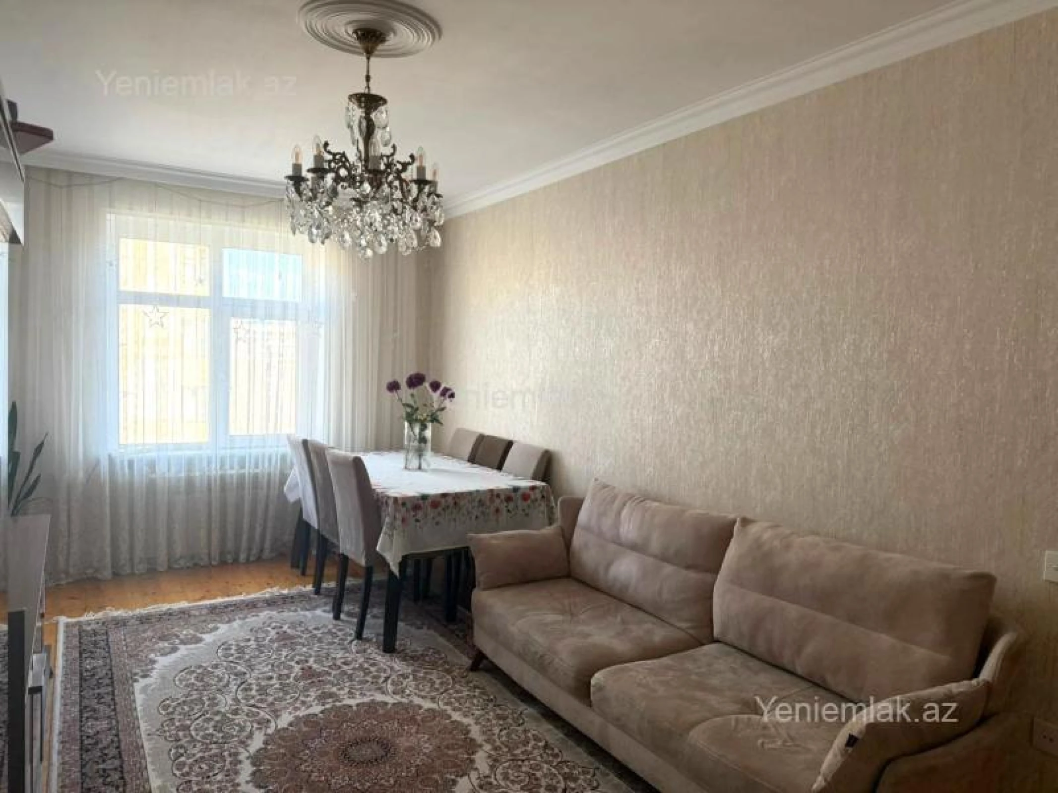 Satılır 3 otaqlı köhnə tikili 85 m²