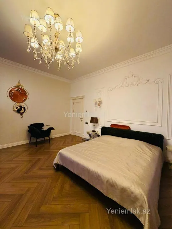 Satılır 3 otaqlı yeni tikili 165 m²