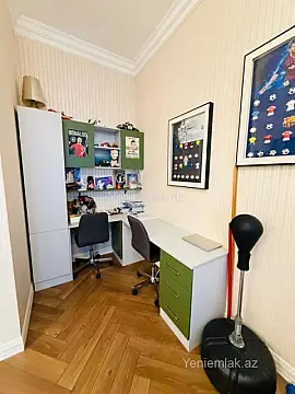 Satılır 3 otaqlı yeni tikili 165 m²