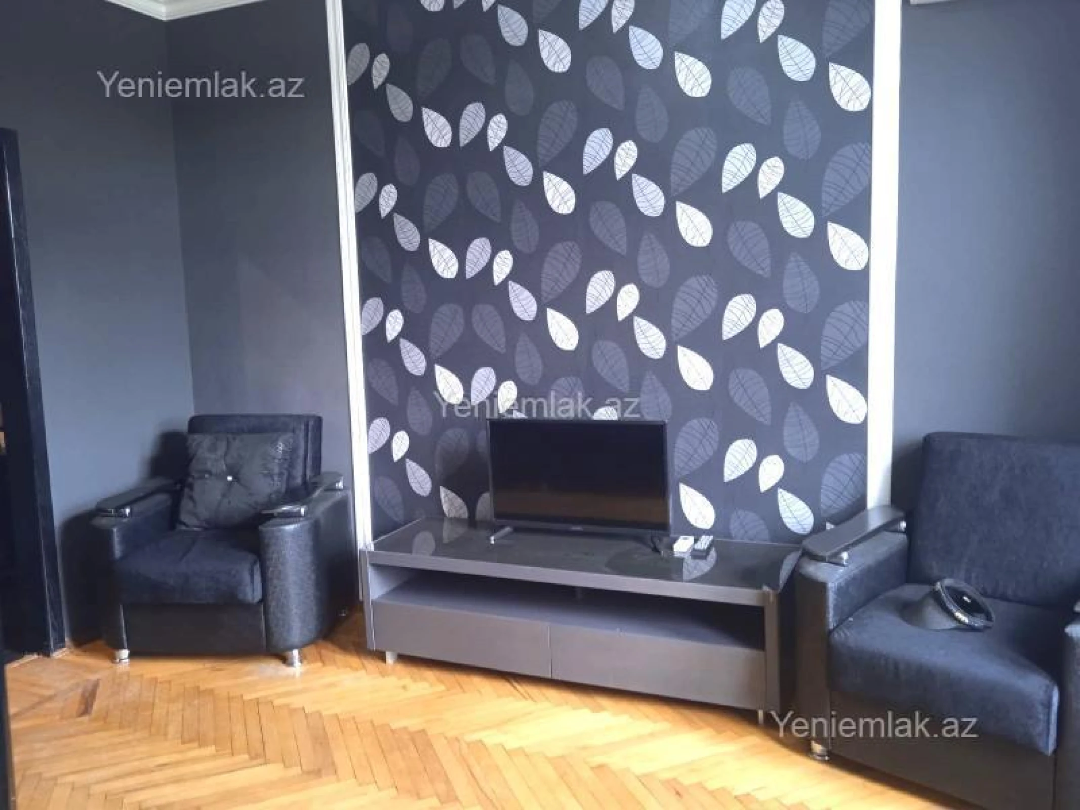 Satılır 2 otaqlı köhnə tikili 45 m²