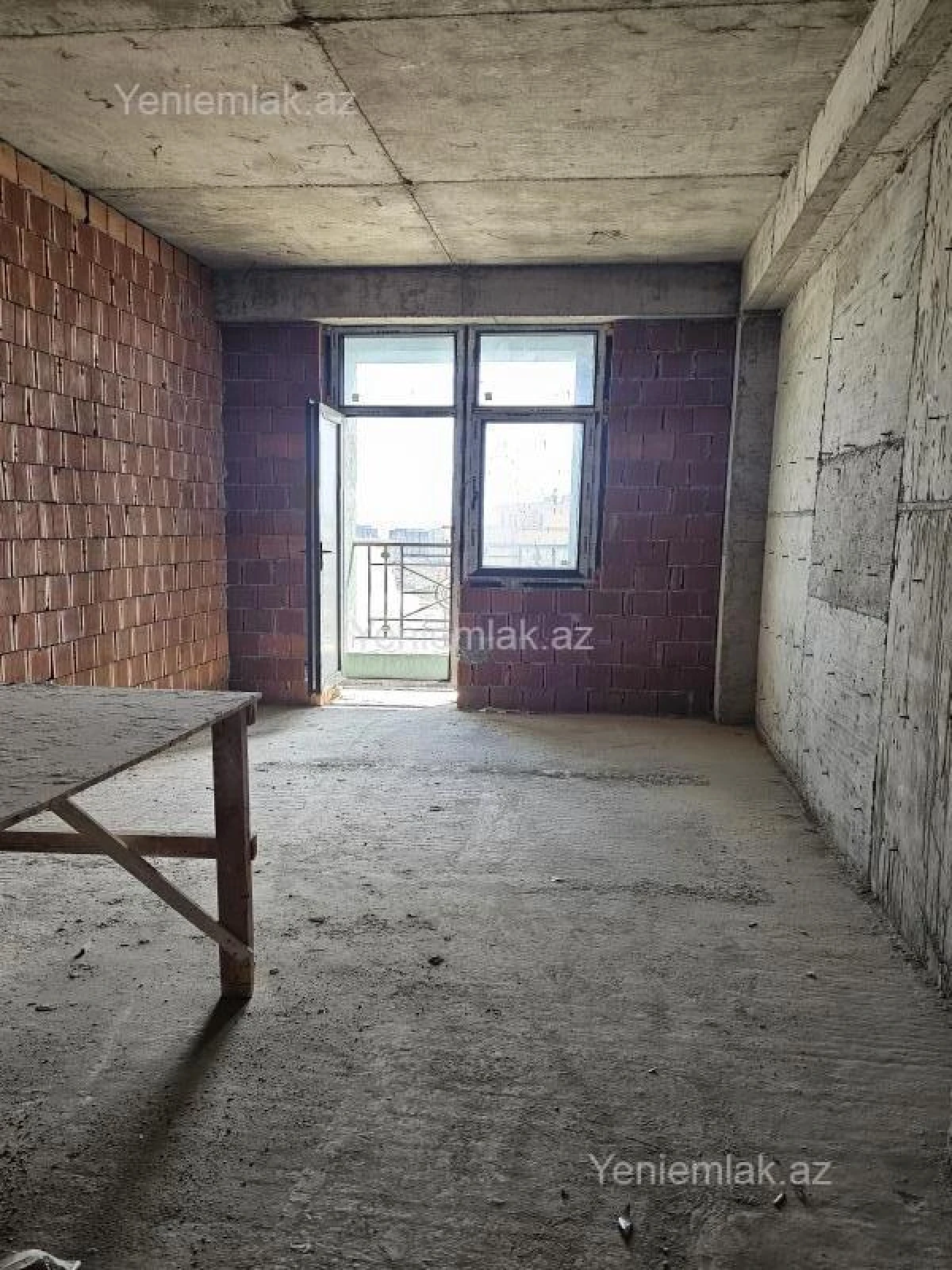 Satılır 2 otaqlı yeni tikili 72 m²