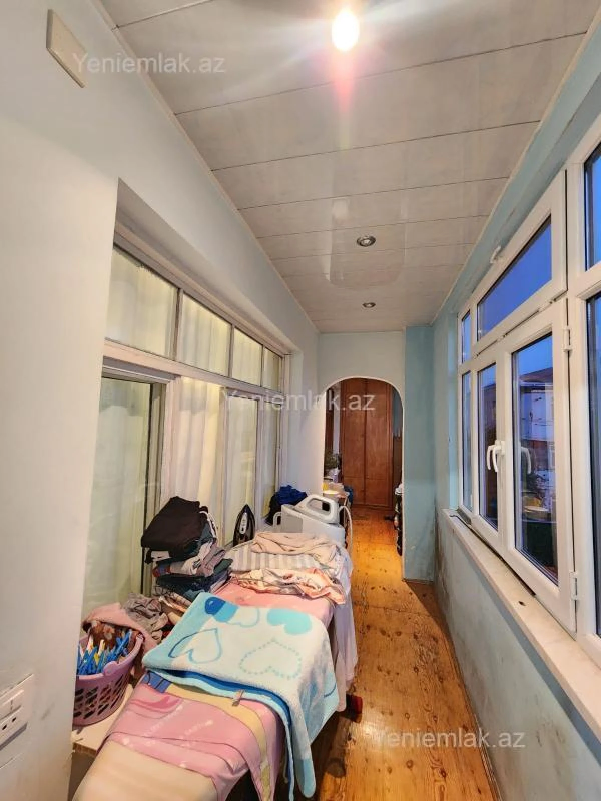 Satılır 4 otaqlı köhnə tikili 100 m²