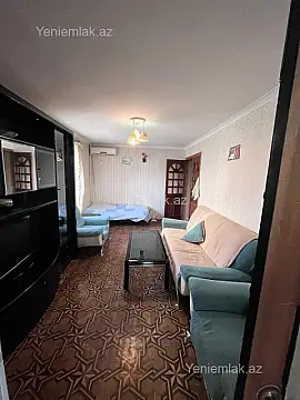 Satılır 2 otaqlı köhnə tikili 60 m²
