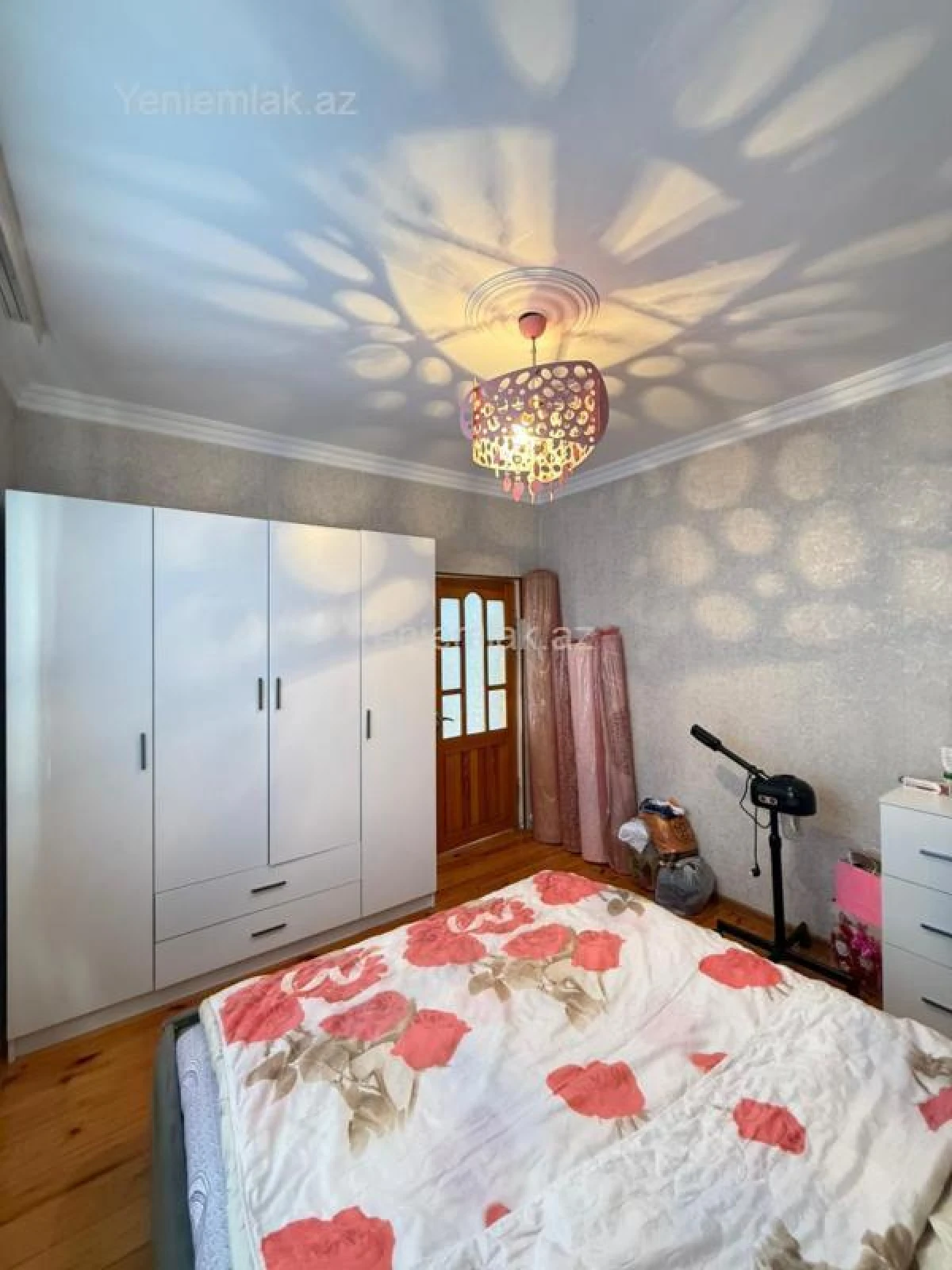 Satılır 3 otaqlı həyət evi 80 m²