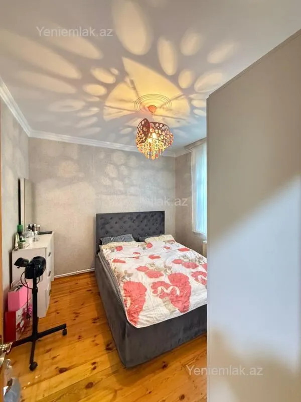 Satılır 3 otaqlı həyət evi 80 m²