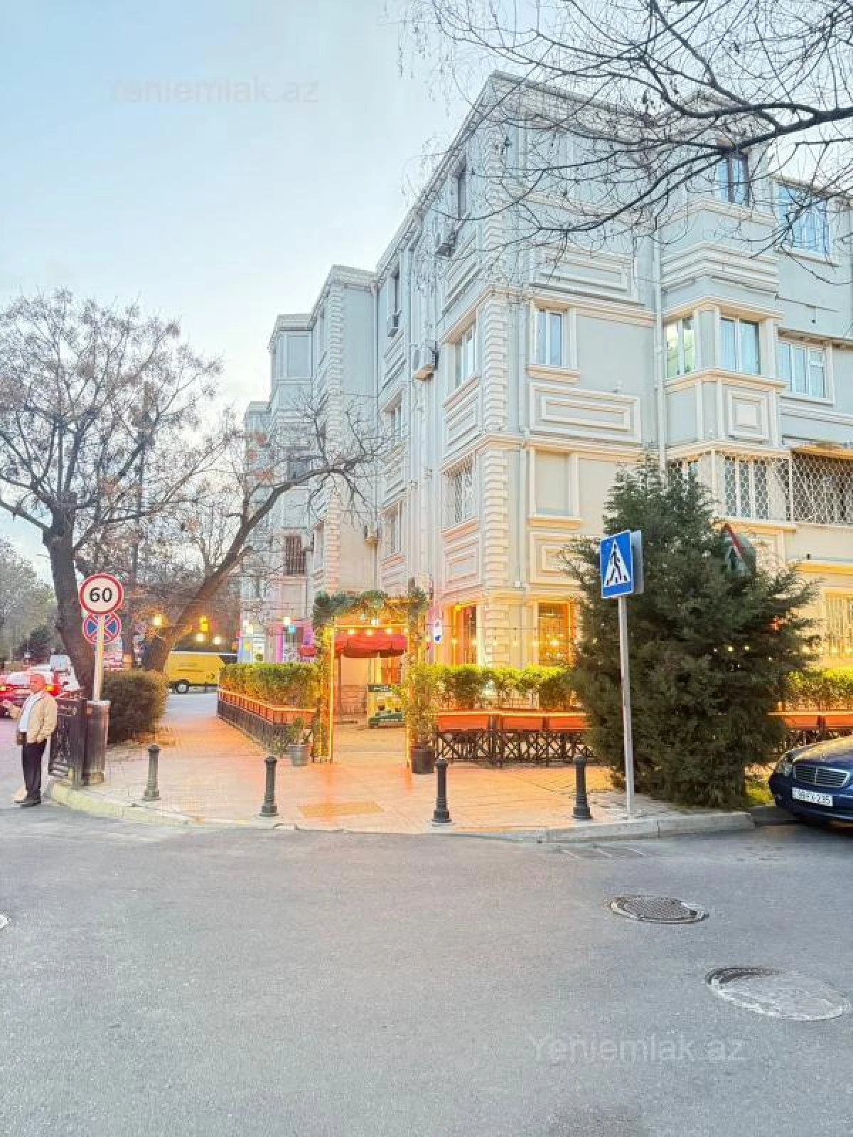 Satılır 3 otaqlı köhnə tikili 78 m²