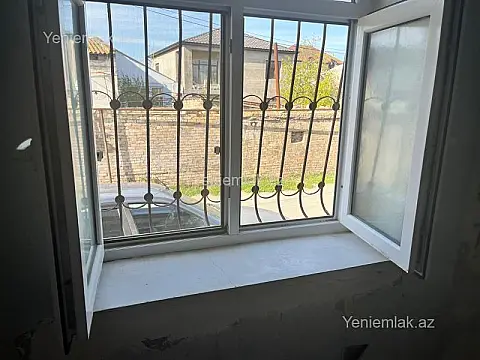 Satılır 3 otaqlı həyət evi 70 m²