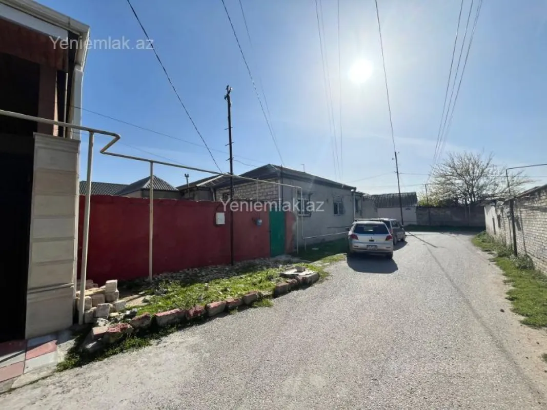 Satılır 3 otaqlı həyət evi 70 m²