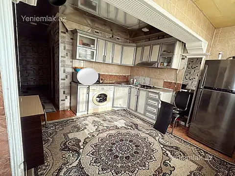 Satılır 2 otaqlı köhnə tikili 65 m²