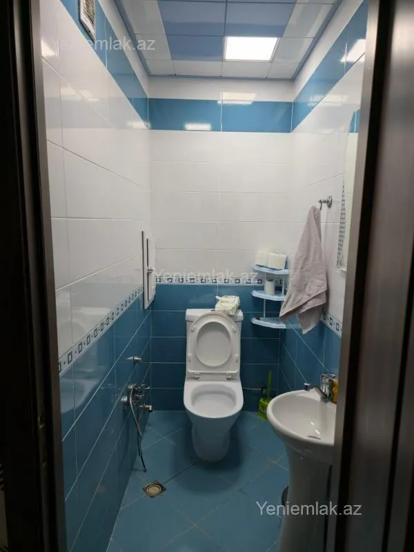 Satılır 4 otaqlı yeni tikili 100 m²