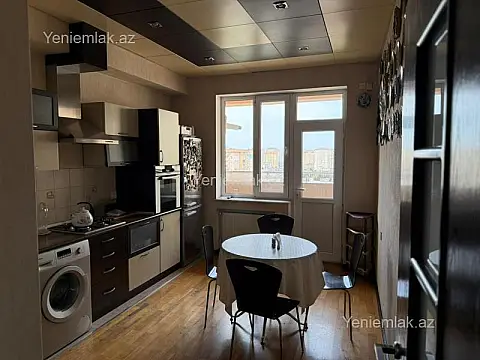 Satılır 3 otaqlı yeni tikili 140 m²