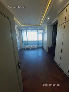 Satılır 4 otaqlı yeni tikili 220 m²