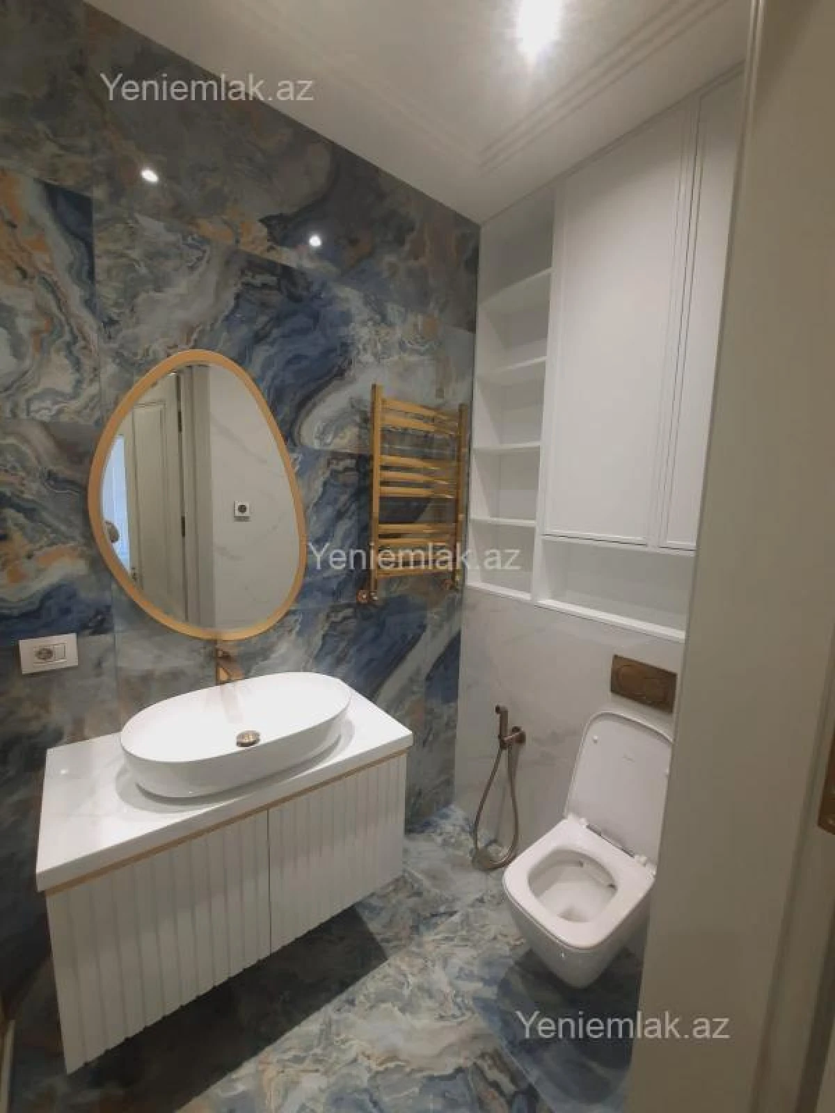 Satılır 4 otaqlı yeni tikili 220 m²