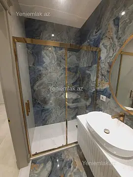 Satılır 4 otaqlı yeni tikili 220 m²