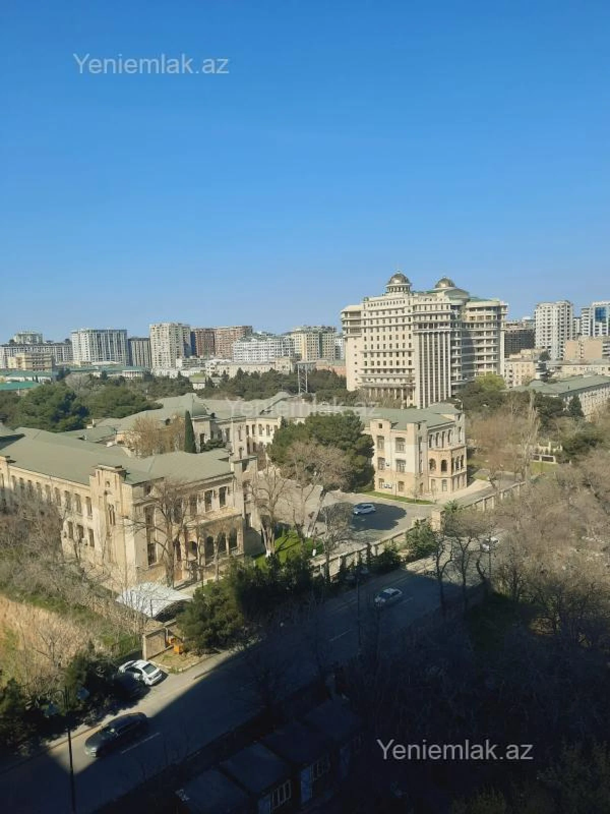 Satılır 4 otaqlı yeni tikili 220 m²