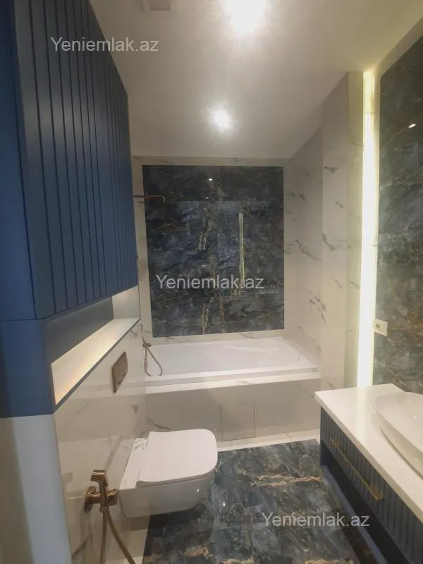 Satılır 4 otaqlı yeni tikili 220 m²