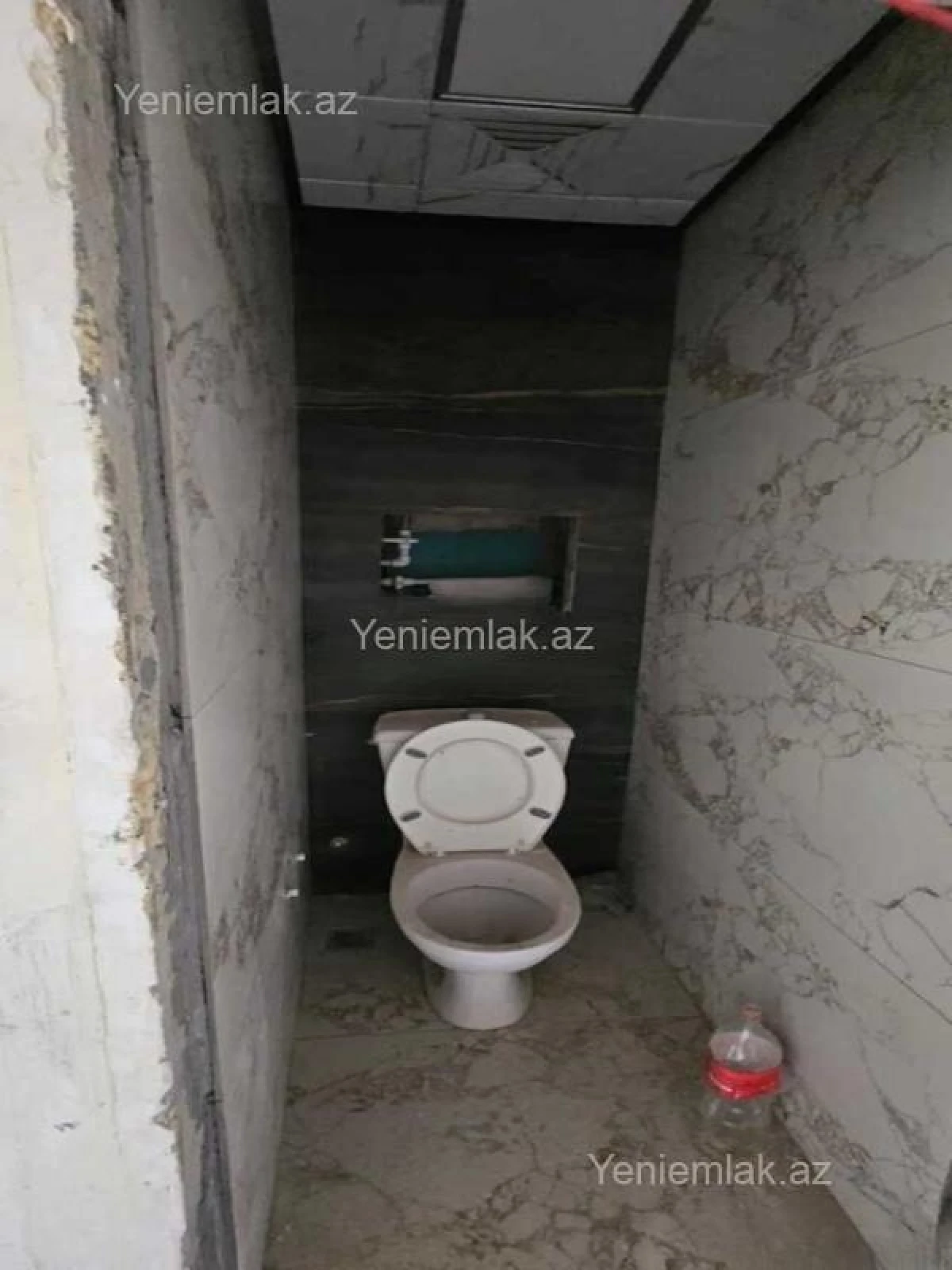 Satılır 4 otaqlı köhnə tikili 122 m²