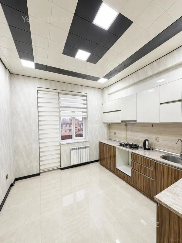 Satılır 3 otaqlı yeni tikili 120 m²