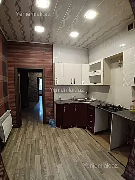Satılır 3 otaqlı köhnə tikili 100 m² — Sumqayıt 3 otaq 100.00 m²