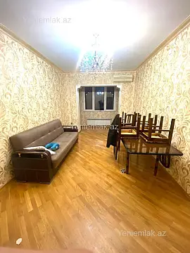 Satılır 3 otaqlı köhnə tikili 90 m²