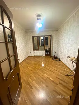 Satılır 3 otaqlı köhnə tikili 90 m²