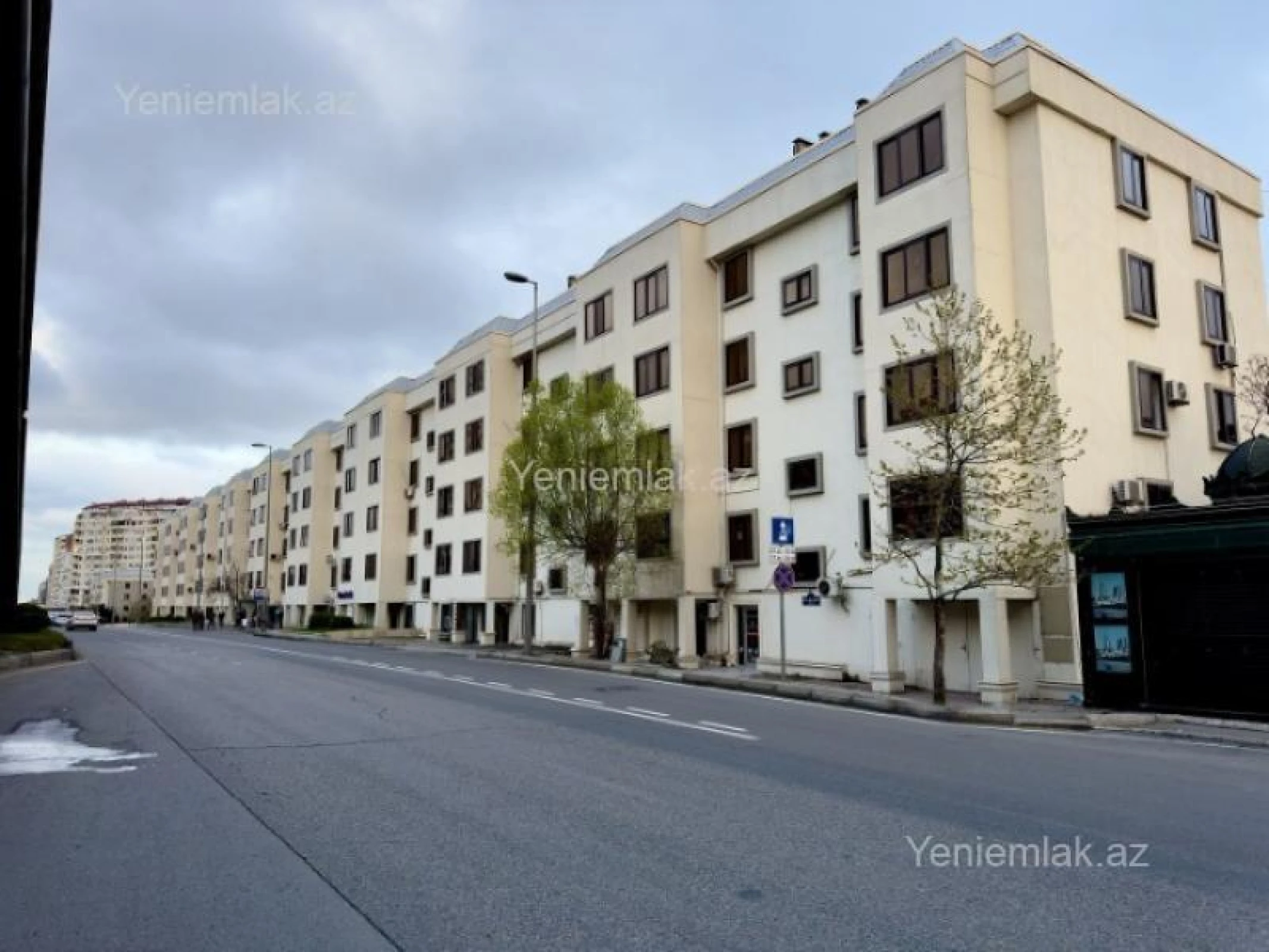 Satılır 2 otaqlı köhnə tikili 47 m²
