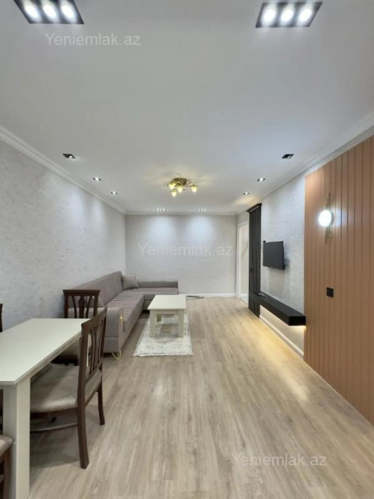 Satılır 2 otaqlı köhnə tikili 47 m²