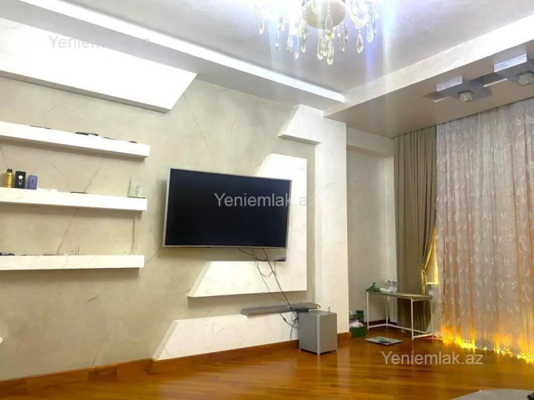 Satılır 2 otaqlı yeni tikili 85 m²
