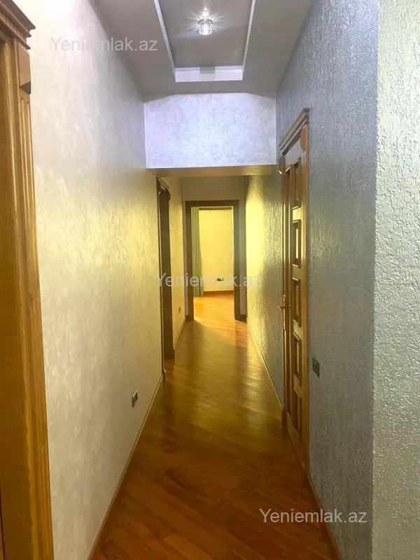 Satılır 2 otaqlı yeni tikili 85 m²