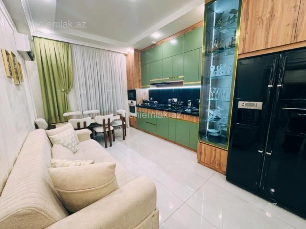 Satılır 2 otaqlı yeni tikili 87 m²