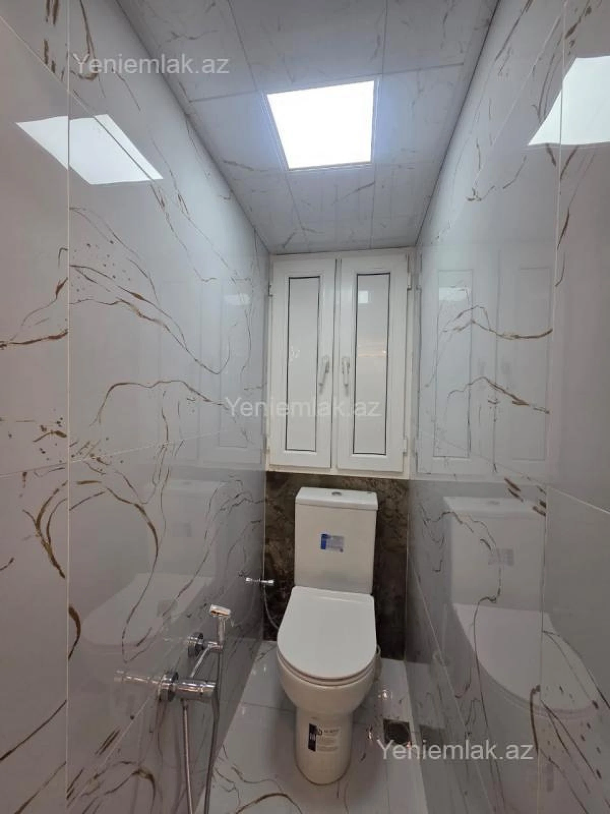 Satılır 4 otaqlı köhnə tikili 110 m²