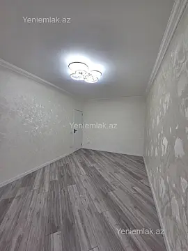 Satılır 4 otaqlı köhnə tikili 110 m²
