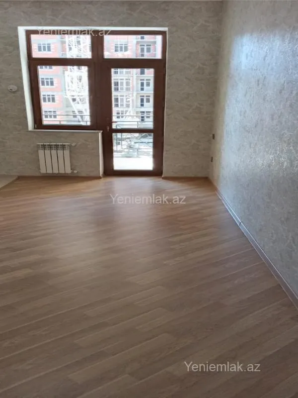 Satılır 3 otaqlı yeni tikili 120 m²