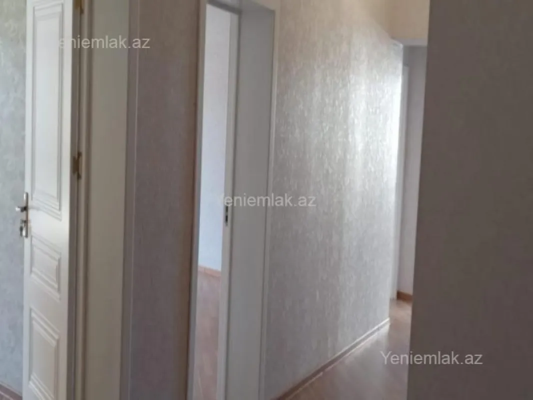 Satılır 3 otaqlı yeni tikili 120 m²
