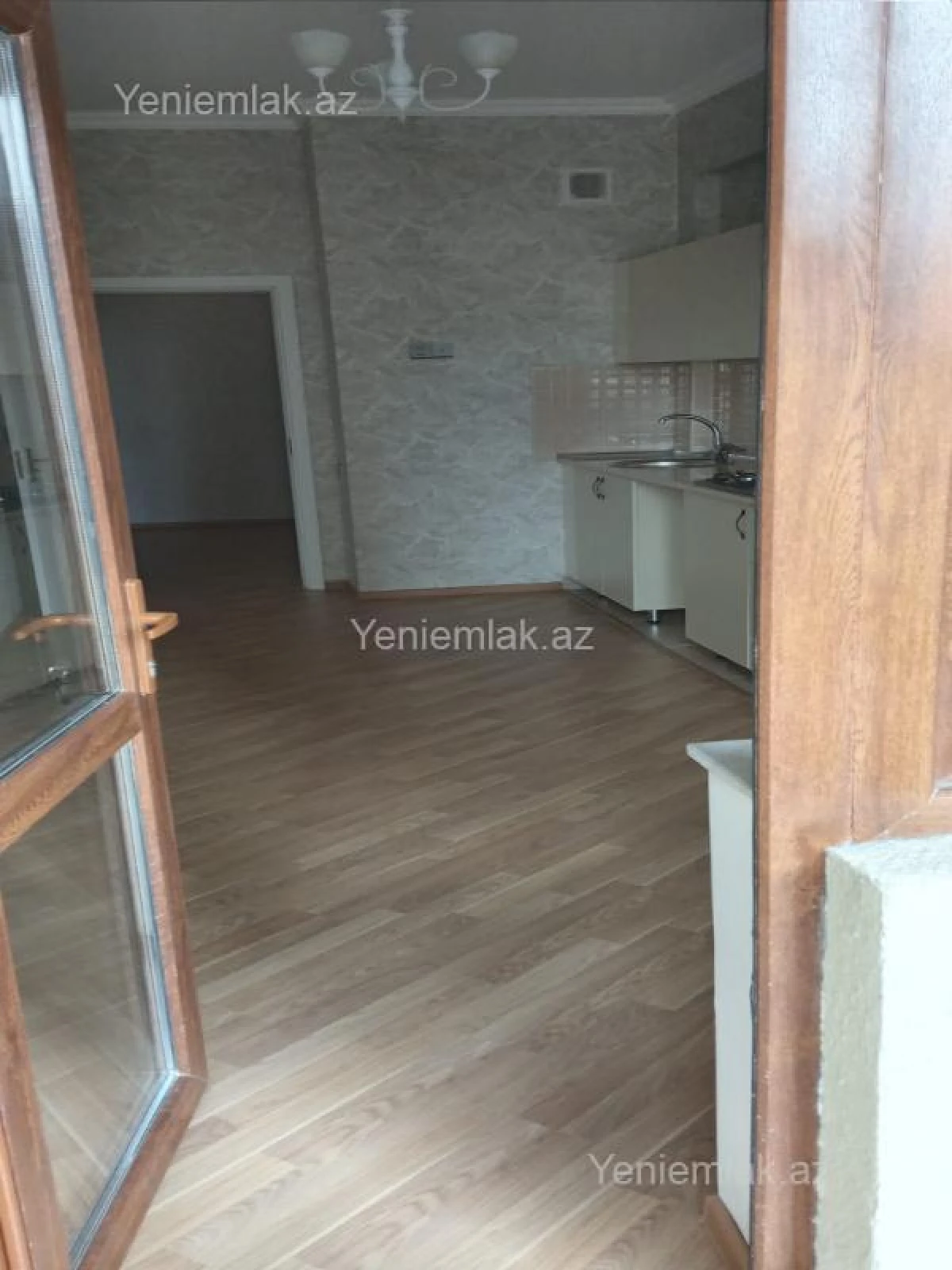 Satılır 3 otaqlı yeni tikili 120 m²